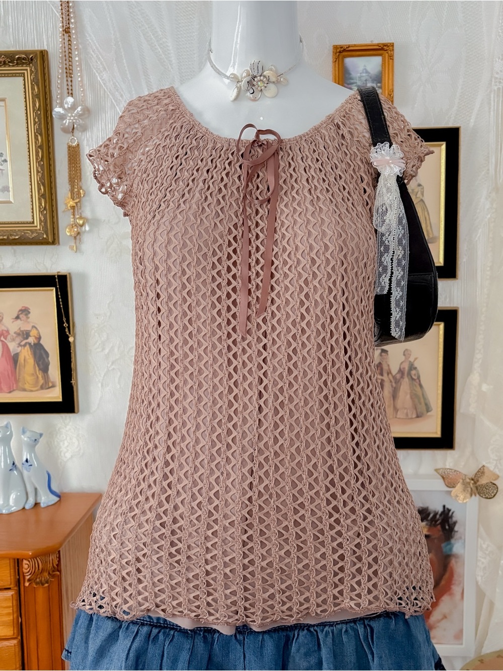 Y2K coquette feminine vintage girly ribbon tie light brown blouse